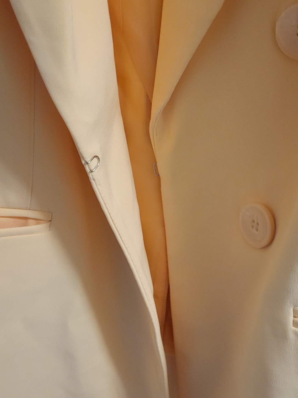 Liz Claiborne Pale Yellow Double-Breasted Blazer - Picture 2 of 7
